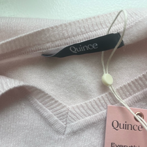 Pink sweater NWT - Picture 4 of 4